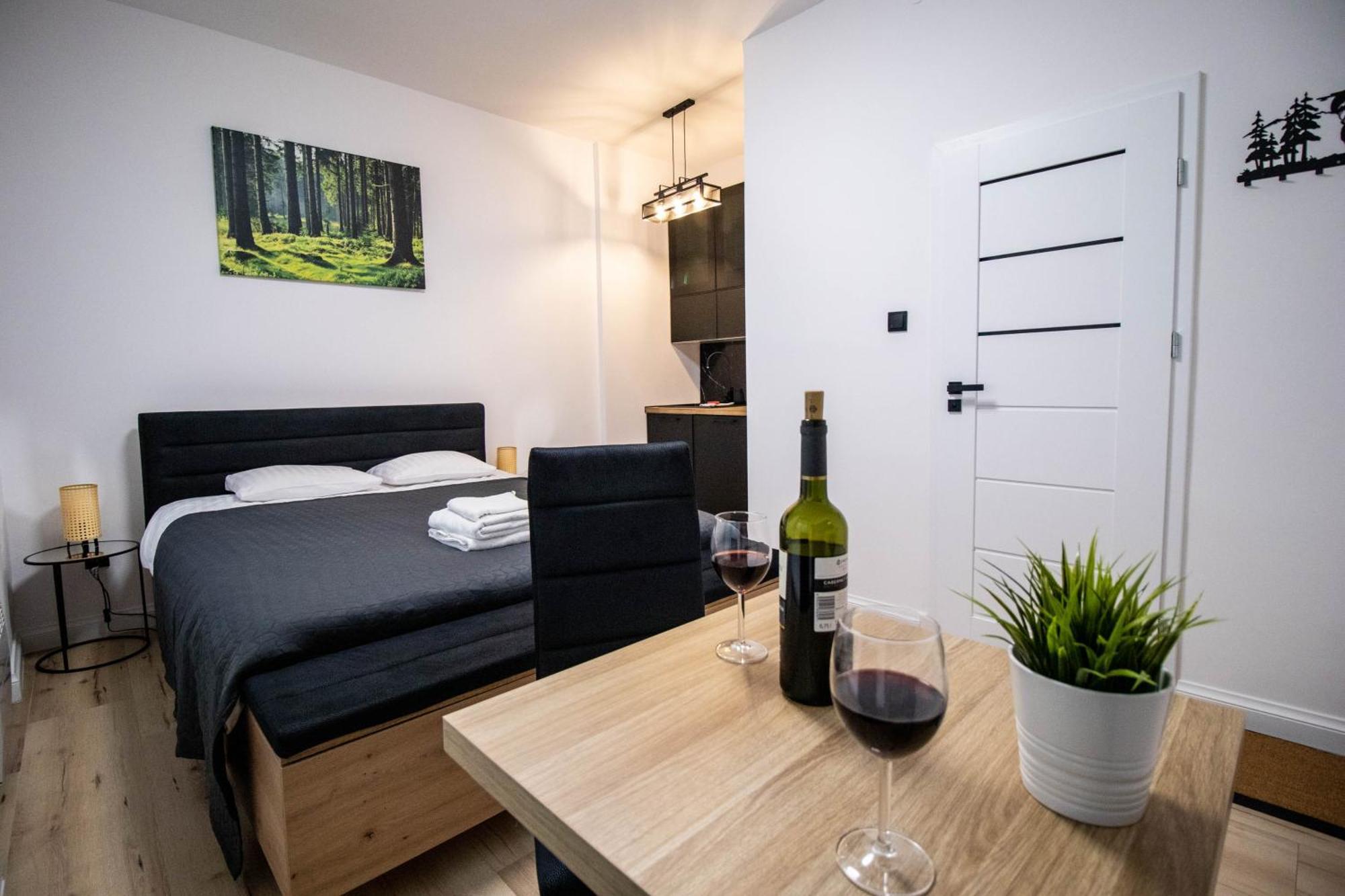 Apartment Place *